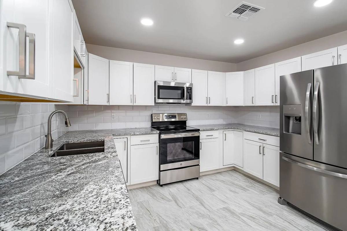 Apartment for rent at 1017 E W Circle Dr, Tucson, AZ 85719