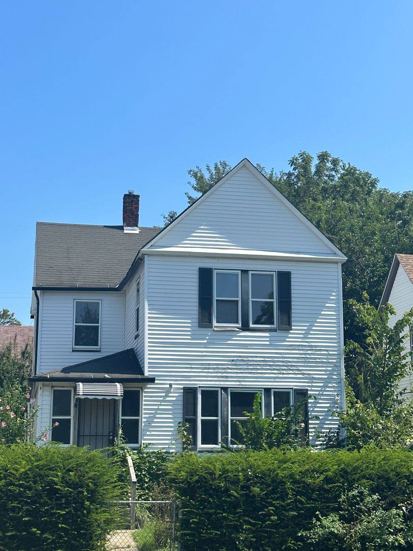 House for rent at 611 E 125th St, Cleveland, OH 44108