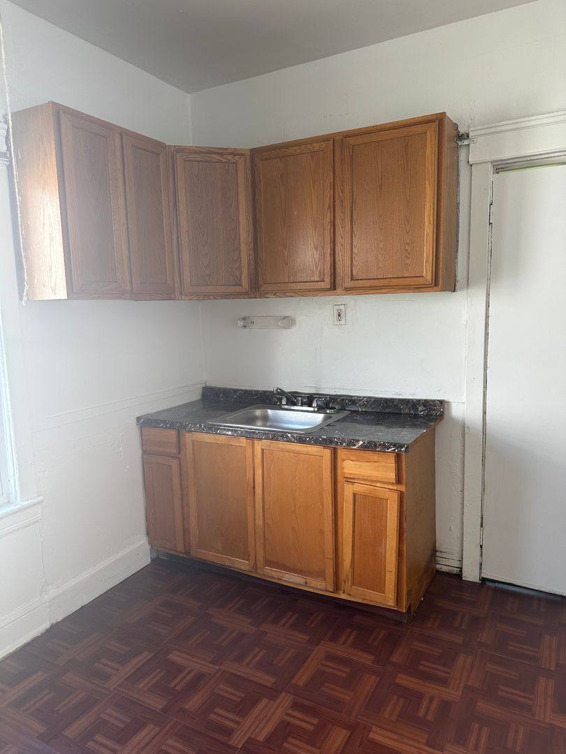 House for rent at 611 E 125th St, Cleveland, OH 44108