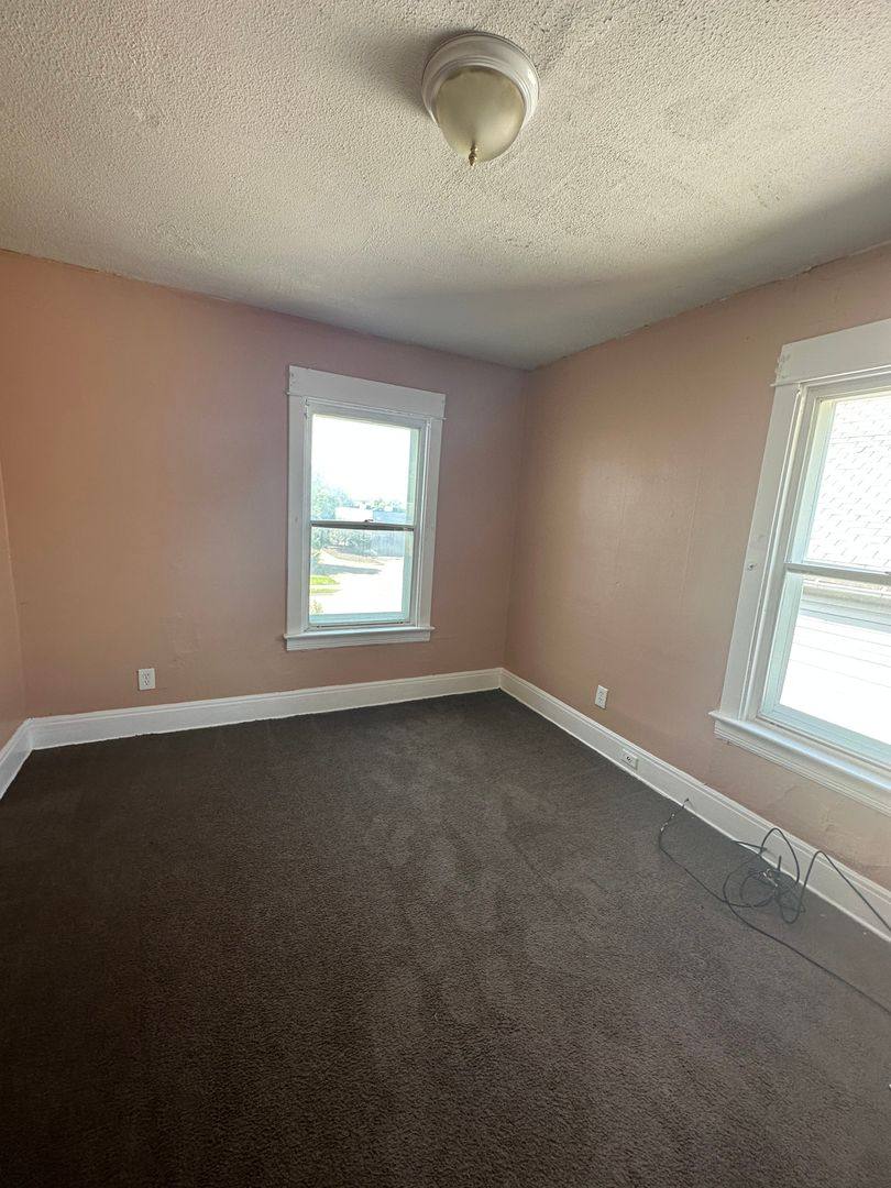 House for rent at 611 E 125th St, Cleveland, OH 44108