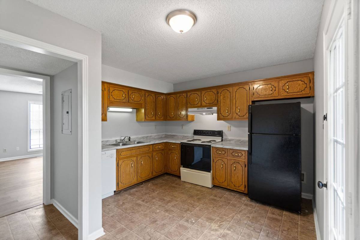 Apartment for rent at 121 Stephanie Dr, Clarksville, TN 37042