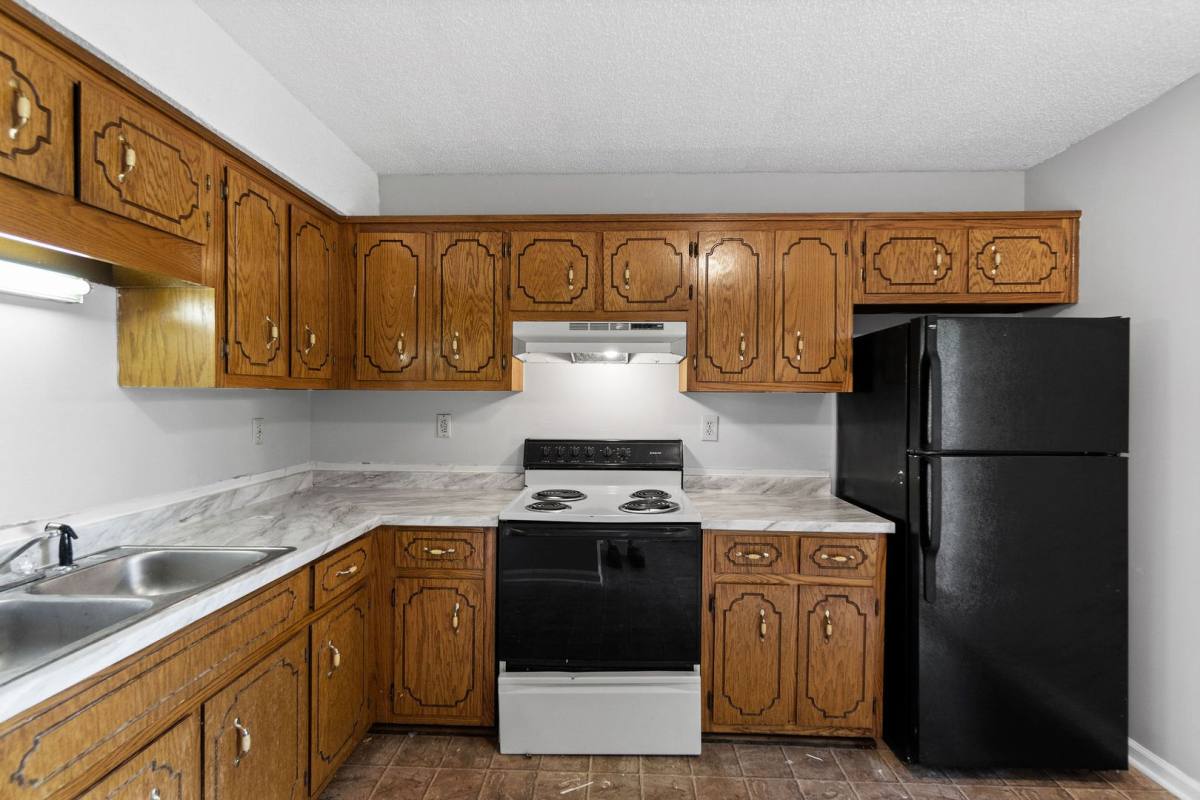 Apartment for rent at 121 Stephanie Dr, Clarksville, TN 37042
