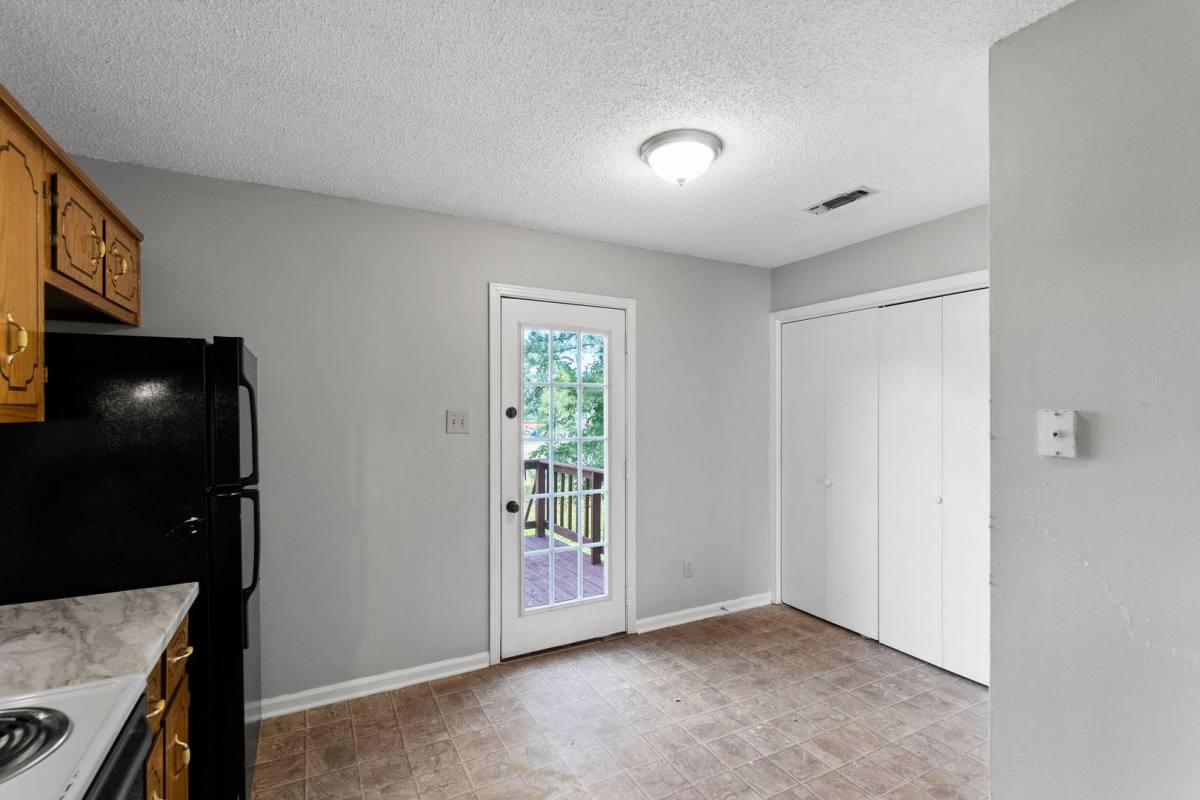 Apartment for rent at 121 Stephanie Dr, Clarksville, TN 37042