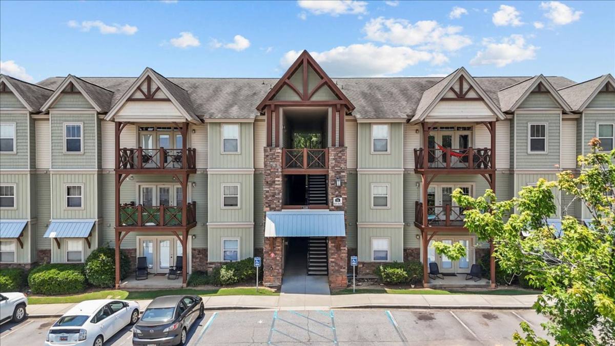 Apartment for rent at 1613 Muscovy Way, Seneca, SC 29678