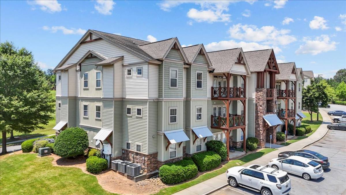 Apartment for rent at 1613 Muscovy Way, Seneca, SC 29678