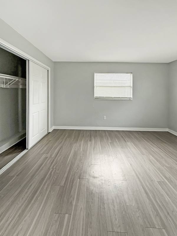 Apartment for rent at 2505-2429 Hanson St #1, Fort Myers, FL 33901