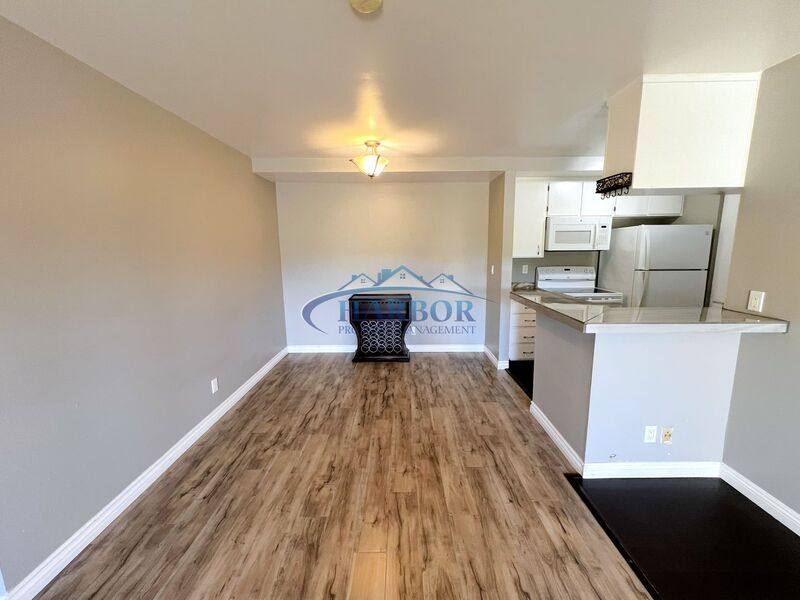 Condo for rent at 23318 Sesame St #H, Torrance, CA 90502