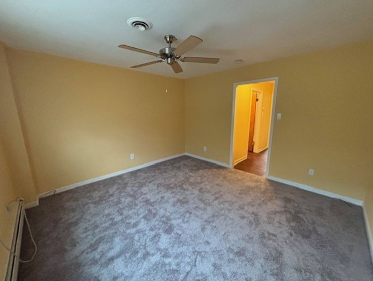 Apartment for rent at 812 Indiana Ave, Glassport, PA 15045