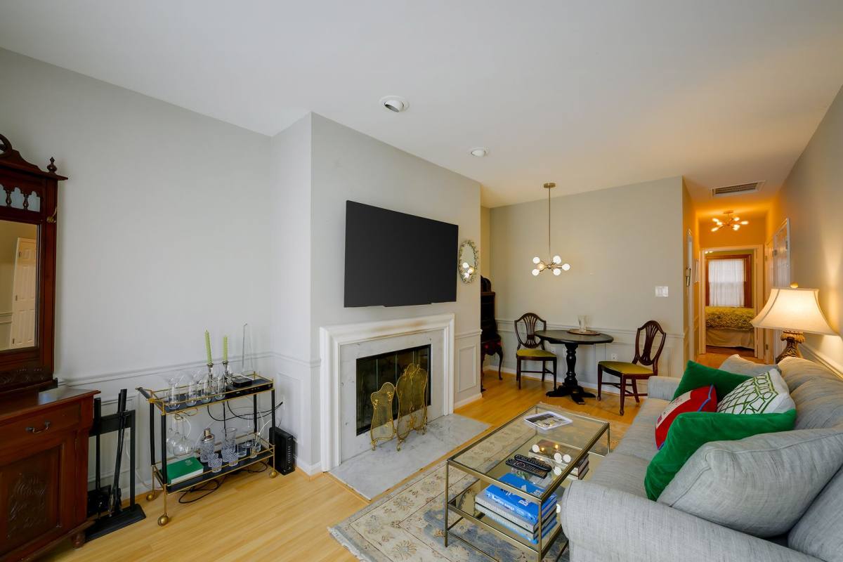 Condo for rent at 226 3rd St NE, Washington, DC 20002