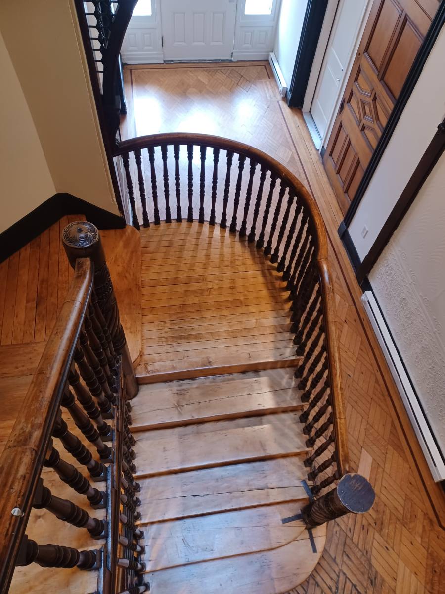 Apartment for rent at 1814 Eutaw Place #200, Baltimore, MD 21217