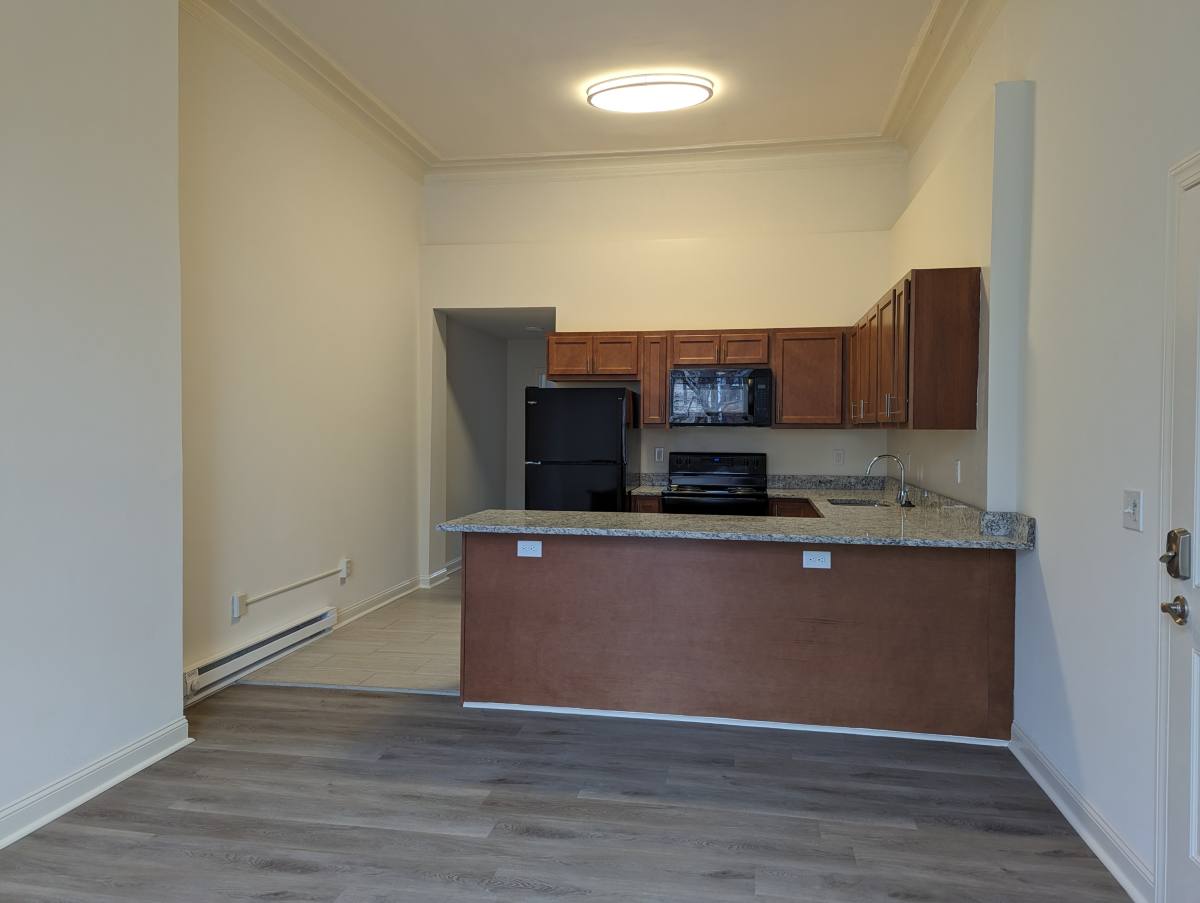 Apartment for rent at 1814 Eutaw Place #200, Baltimore, MD 21217