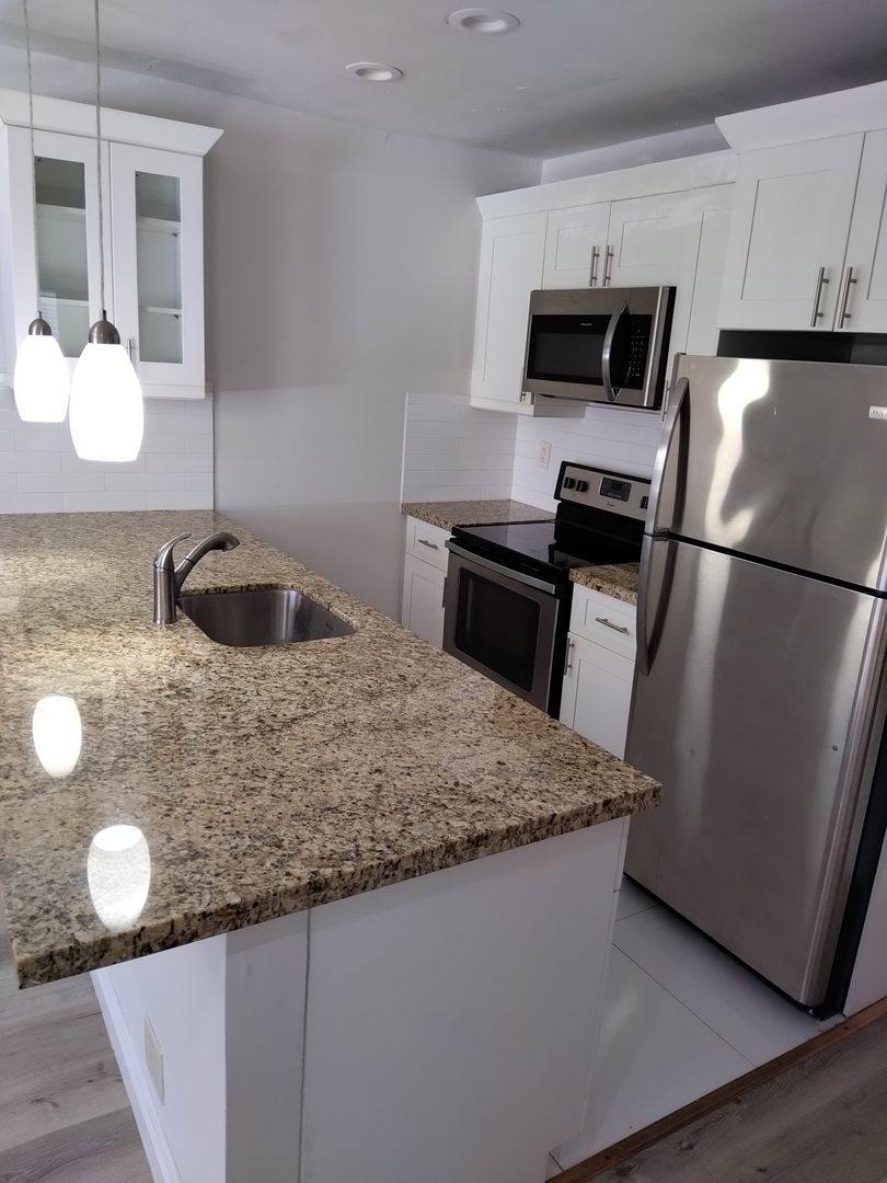 Apartment for rent at 3201 Aviation Ave, Miami, FL 33133