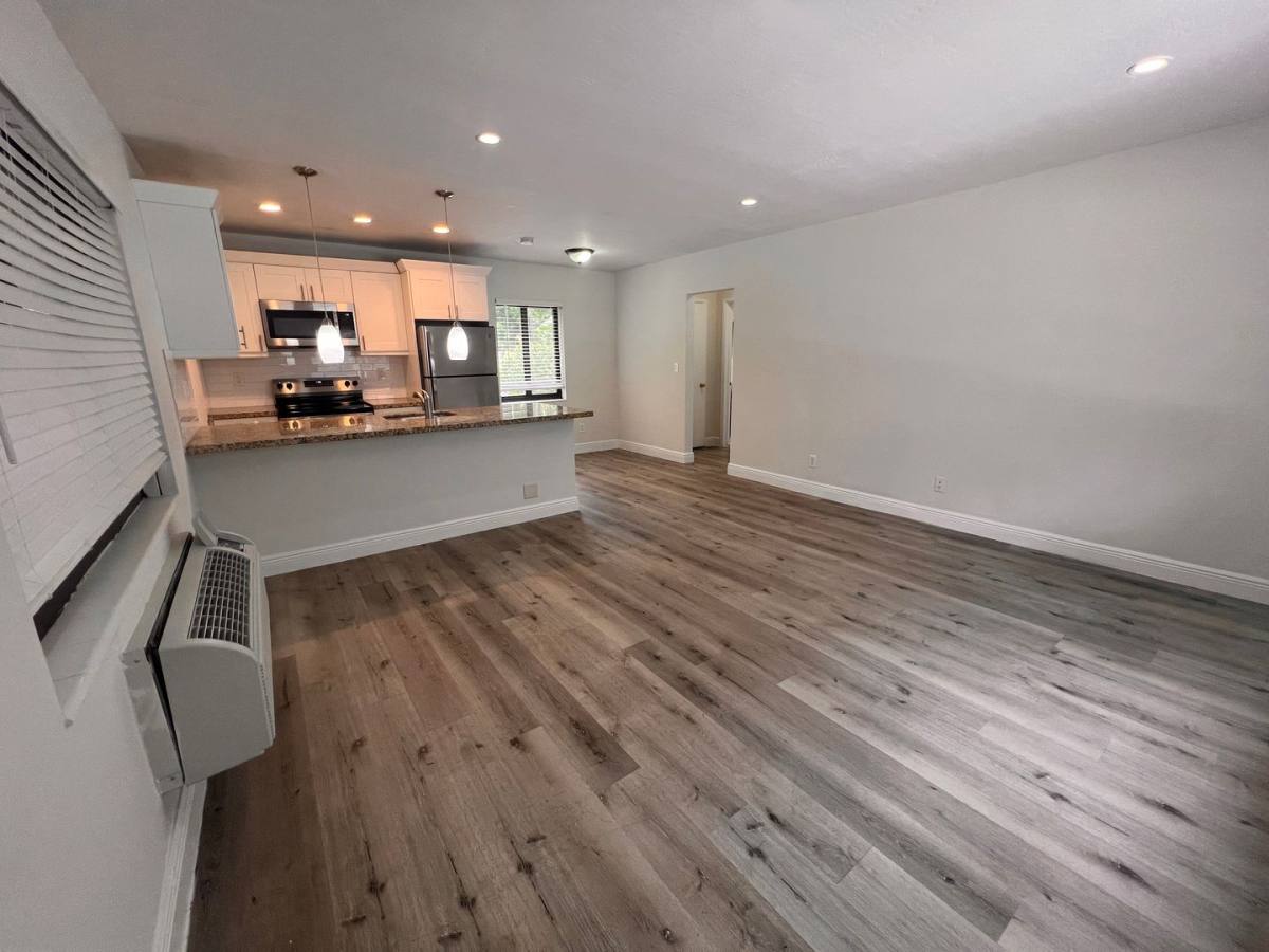 Apartment for rent at 3201 Aviation Ave, Miami, FL 33133
