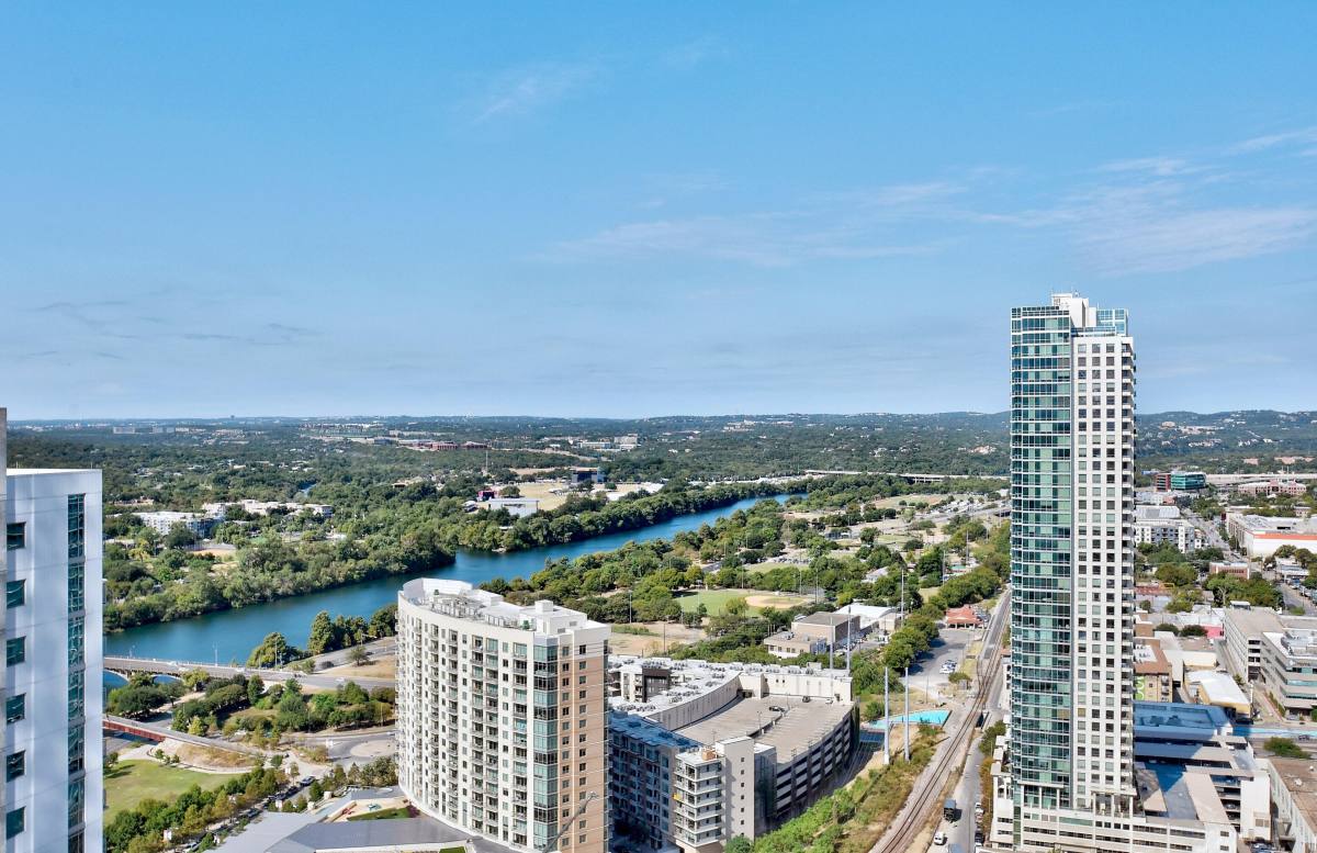 Apartment for rent at 301 W Ave #3108, Austin, TX 78701