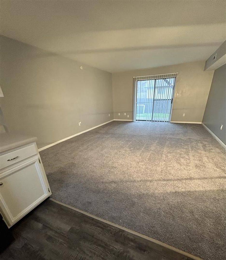 Apartment for rent at 1901 E Walnut St, Columbia, MO 65201