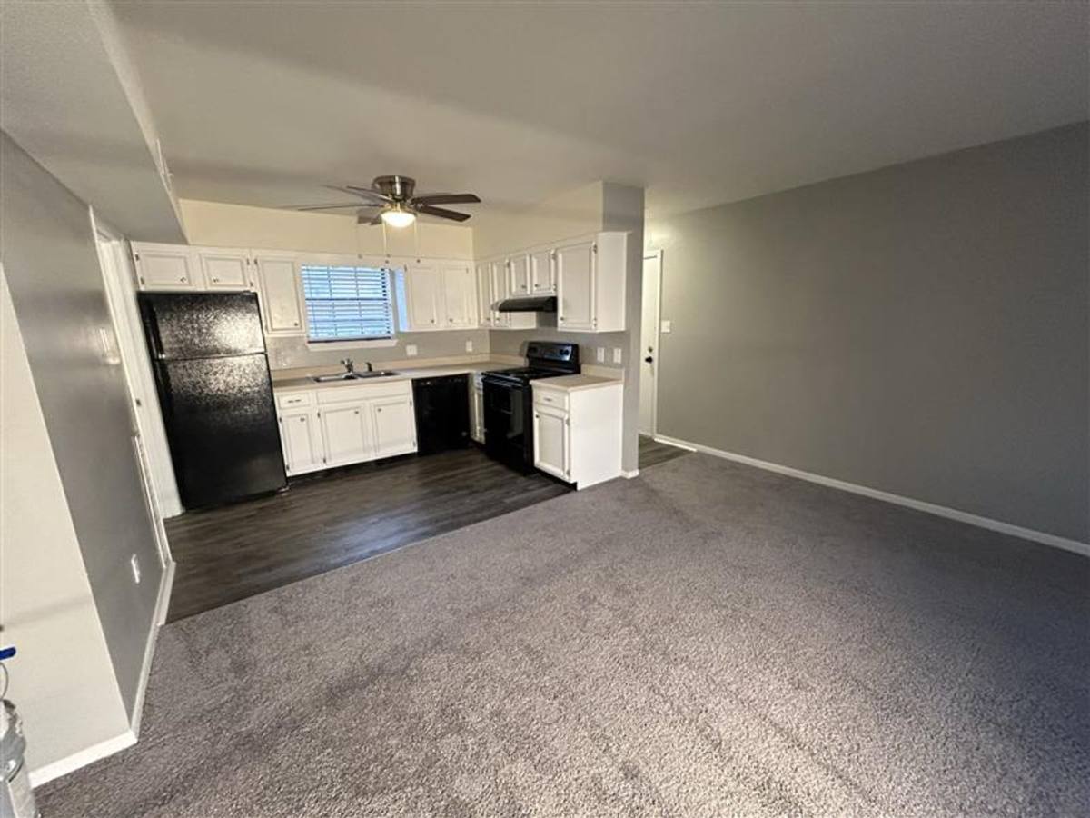 Apartment for rent at 1901 E Walnut St, Columbia, MO 65201