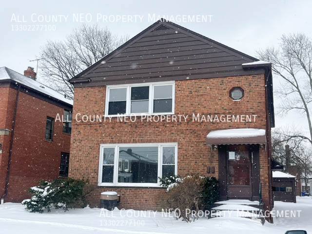 Apartment for rent at 13526 Cedar Rd #DOWN, Cleveland, OH 44118