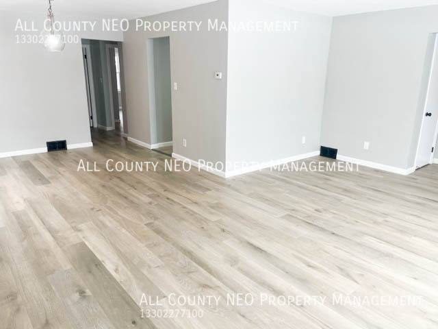 Apartment for rent at 13526 Cedar Rd #DOWN, Cleveland, OH 44118