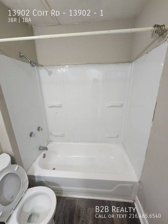 Apartment for rent at 13902 Coit Rd #1, Cleveland, OH 44110