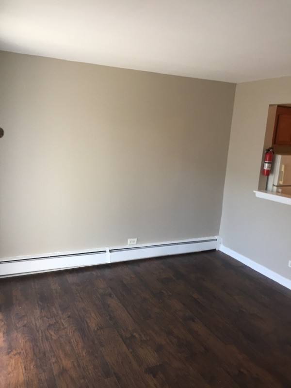 Apartment for rent at 12500 S Lincoln St, Riverdale, IL 60827