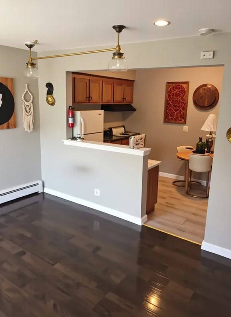 Apartment for rent at 12500 S Lincoln St, Riverdale, IL 60827