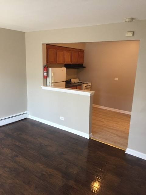 Apartment for rent at 12500 S Lincoln St, Riverdale, IL 60827