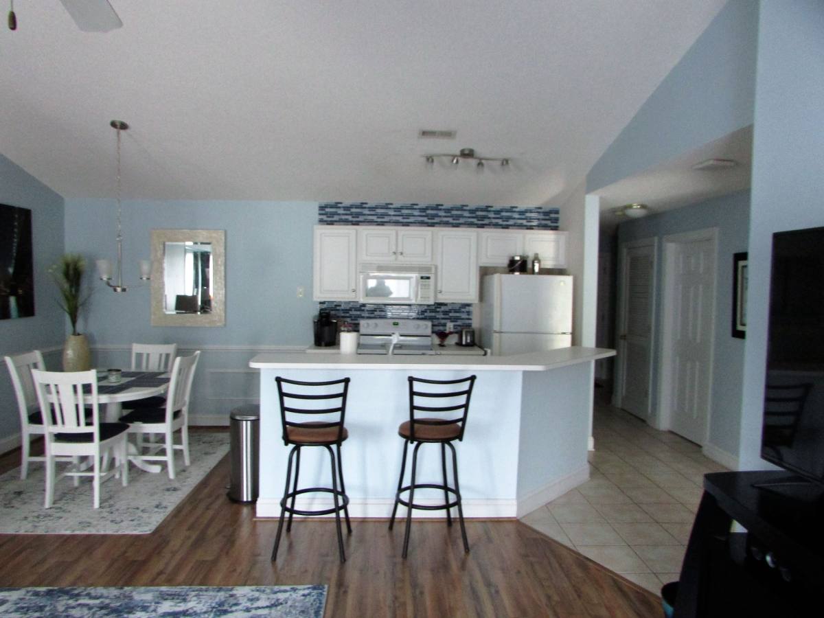 Apartment for rent at 330 S Middleton Dr, Calabash, NC 28467