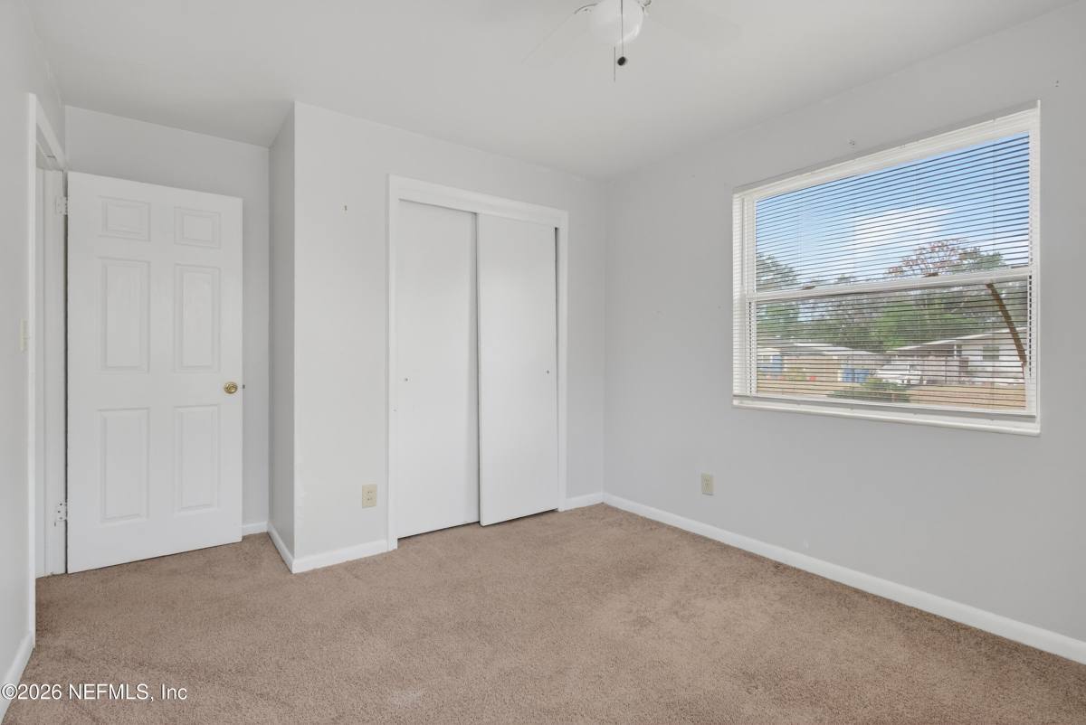Apartment for rent at 7248 Stonehurst Rd N, Jacksonville, FL 32277