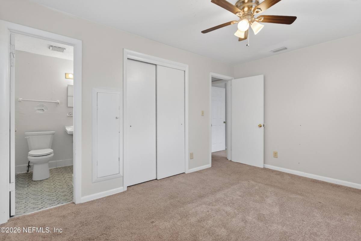 Apartment for rent at 7248 Stonehurst Rd N, Jacksonville, FL 32277