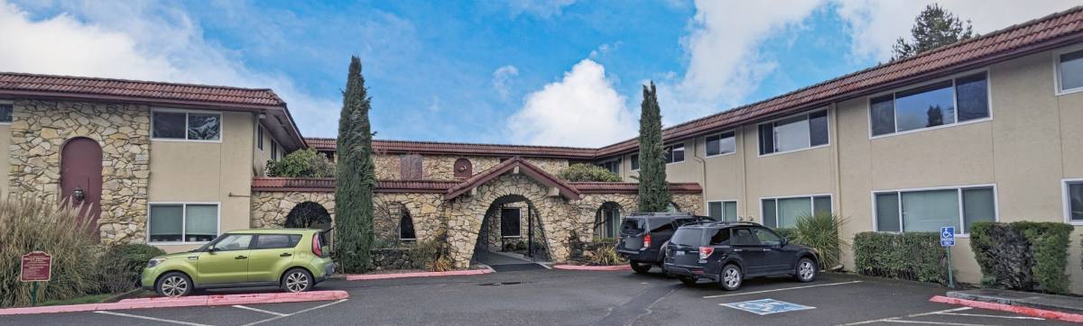 Apartment for rent at 6320 SW Lombard Ave, Beaverton, OR 97008