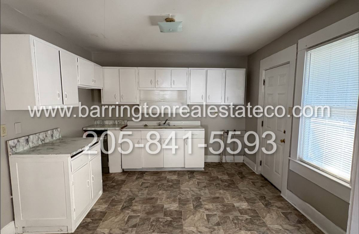 Apartment for rent at 1137 Sloan Ave #A, Birmingham, AL 35217