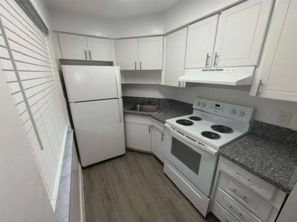 Apartment for rent at 707 NE 10th St #707-3, Hallandale, FL 33009