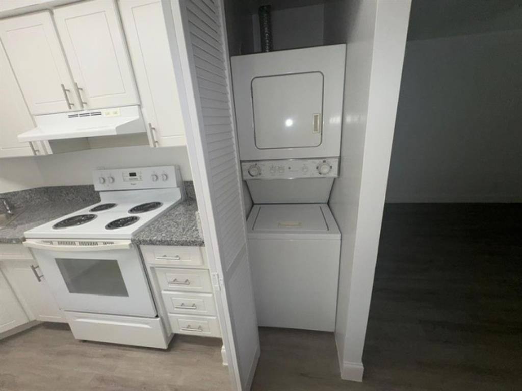 Apartment for rent at 707 NE 10th St #707-3, Hallandale, FL 33009