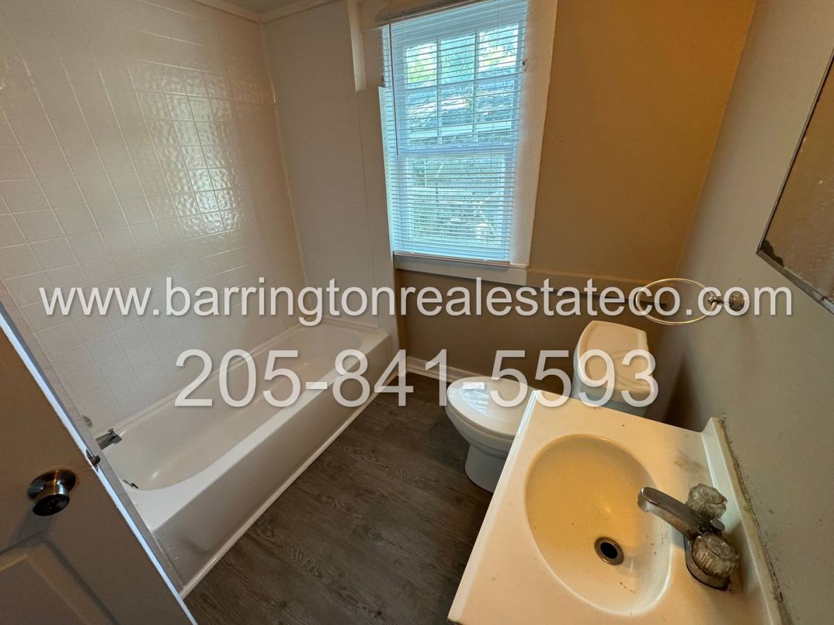 House for rent at 1012 Cotton Ave SW, Birmingham, AL 35211