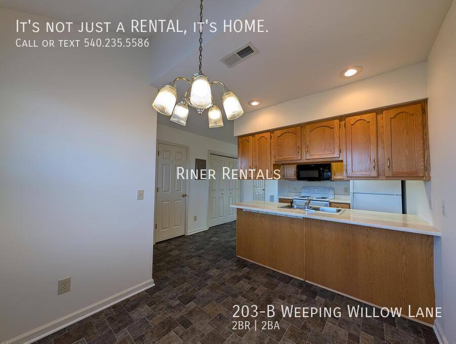 Townhouse for rent at 203-B Weeping Willow Lane, Bridgewater, VA 22812