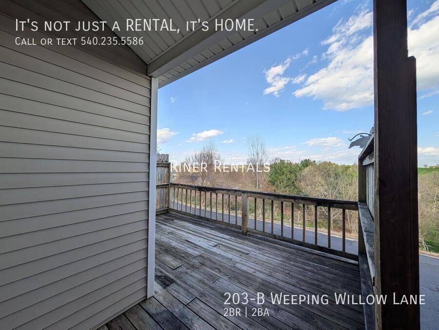 Townhouse for rent at 203-B Weeping Willow Lane, Bridgewater, VA 22812