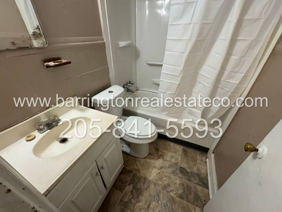House for rent at 132 17th St SW, Birmingham, AL 35211