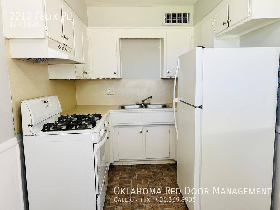 Apartment for rent at 2212 Felix Place, Oklahoma City, OK 73110