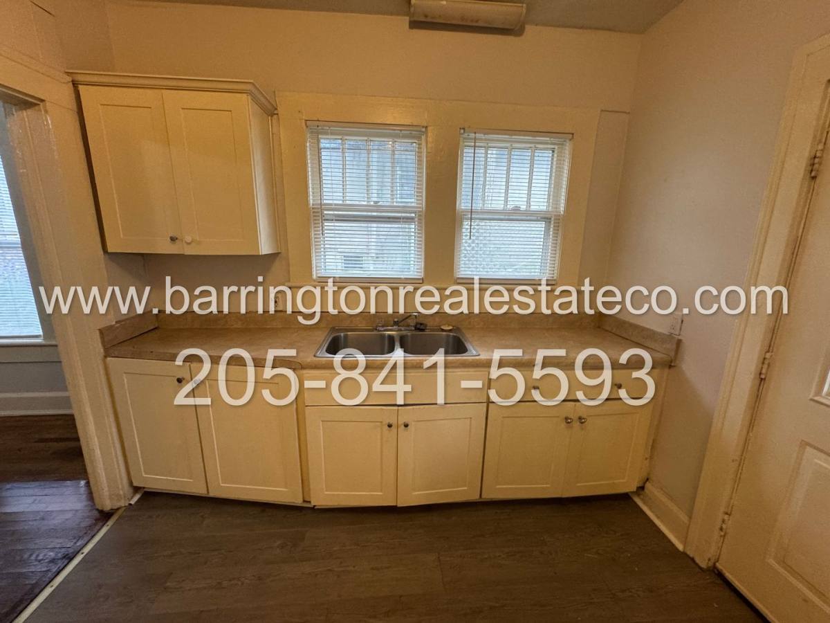 House for rent at 806 12th Ave, Birmingham, AL 35228