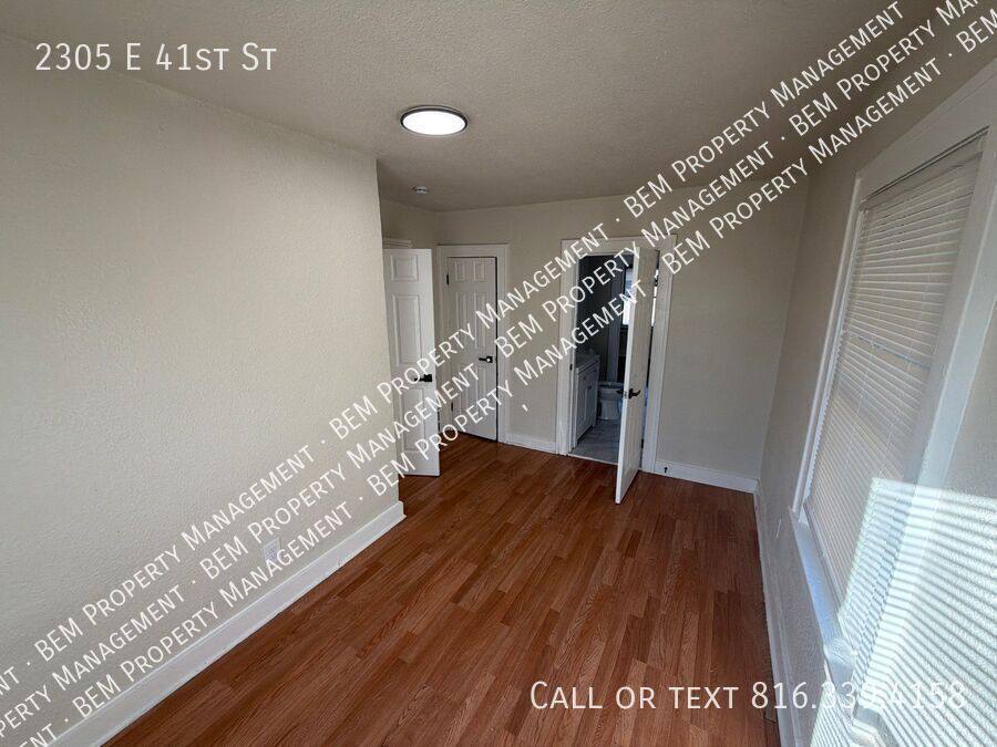 House for rent at 2305 E 41st St, Kansas City, MO 64130