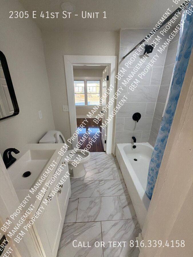 House for rent at 2305 E 41st St, Kansas City, MO 64130