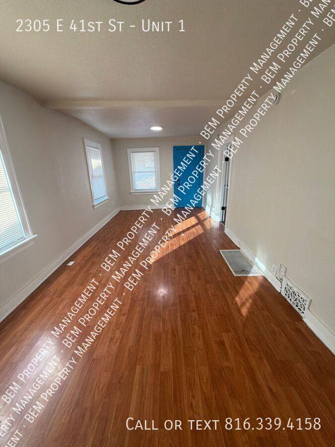 House for rent at 2305 E 41st St, Kansas City, MO 64130