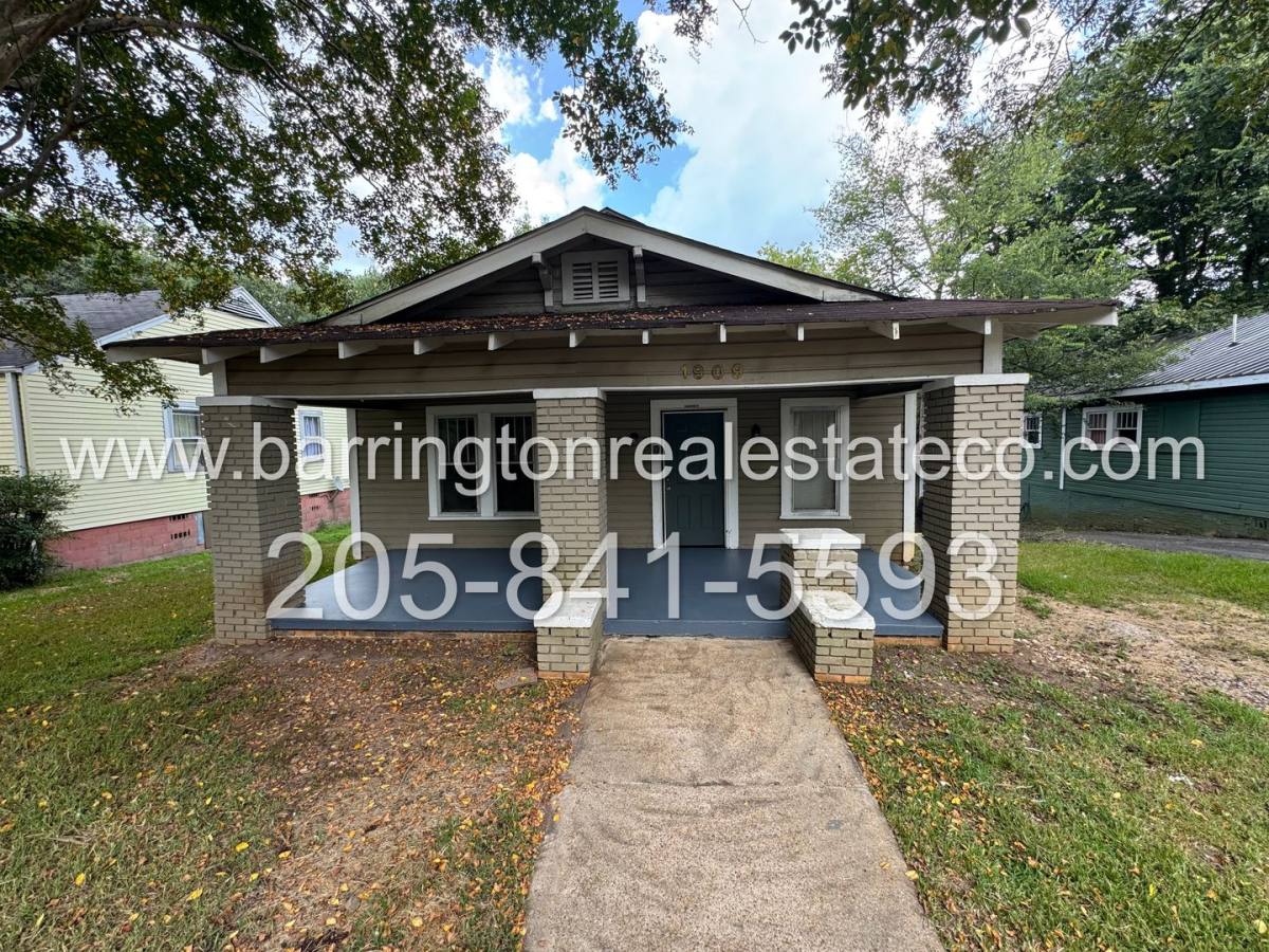 House for rent at 1909 Holbrook Ave, Bessemer, AL 35020