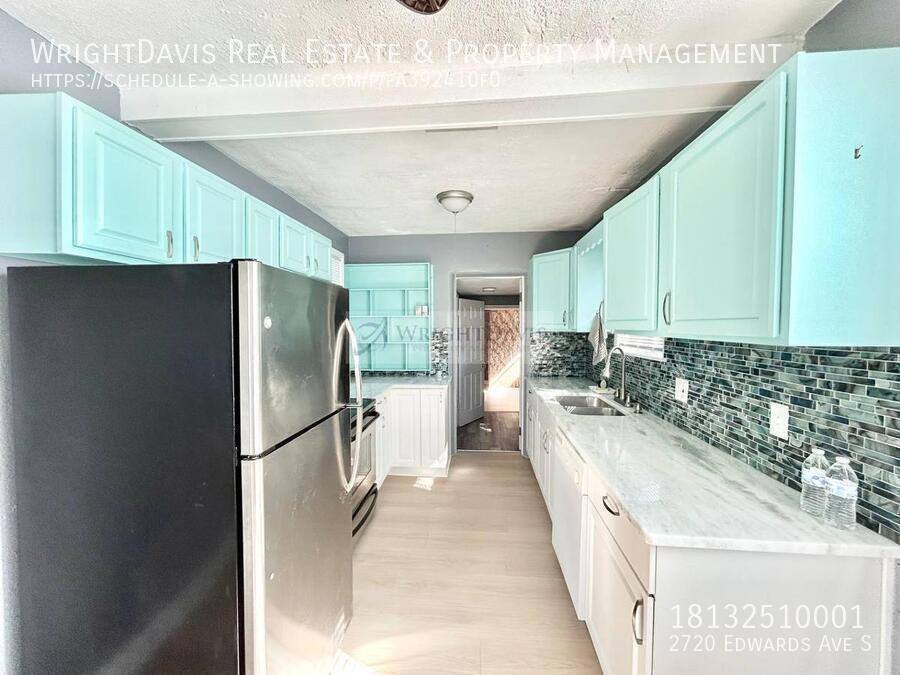 House for rent at 2720 Edwards Ave S, Saint Petersburg, FL 33705