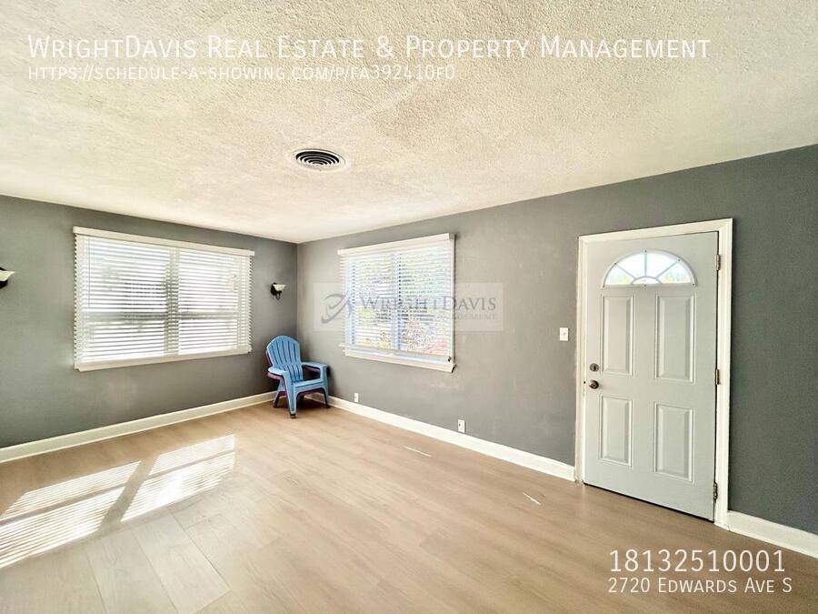 House for rent at 2720 Edwards Ave S, Saint Petersburg, FL 33705