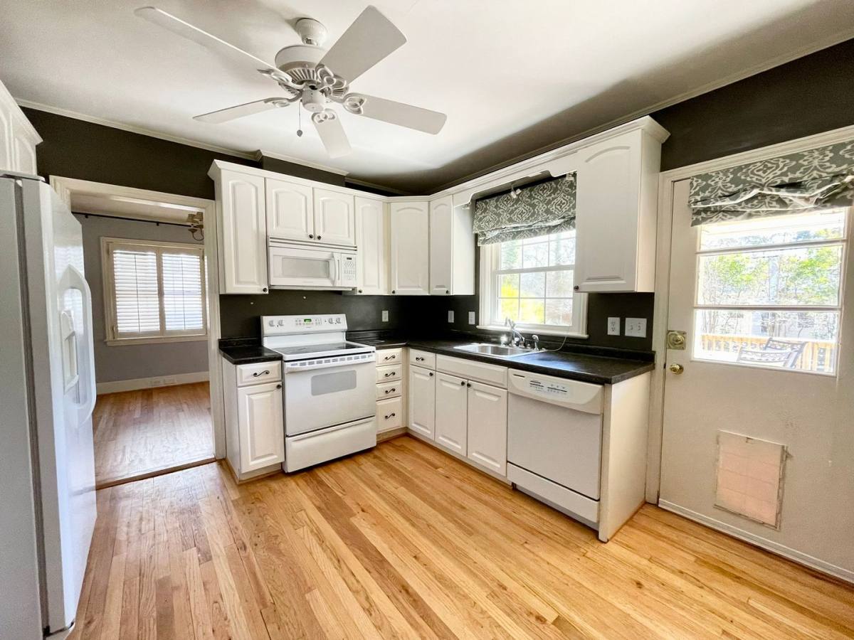 House for rent at 3040 Girardeau Ave, Columbia, SC 29204