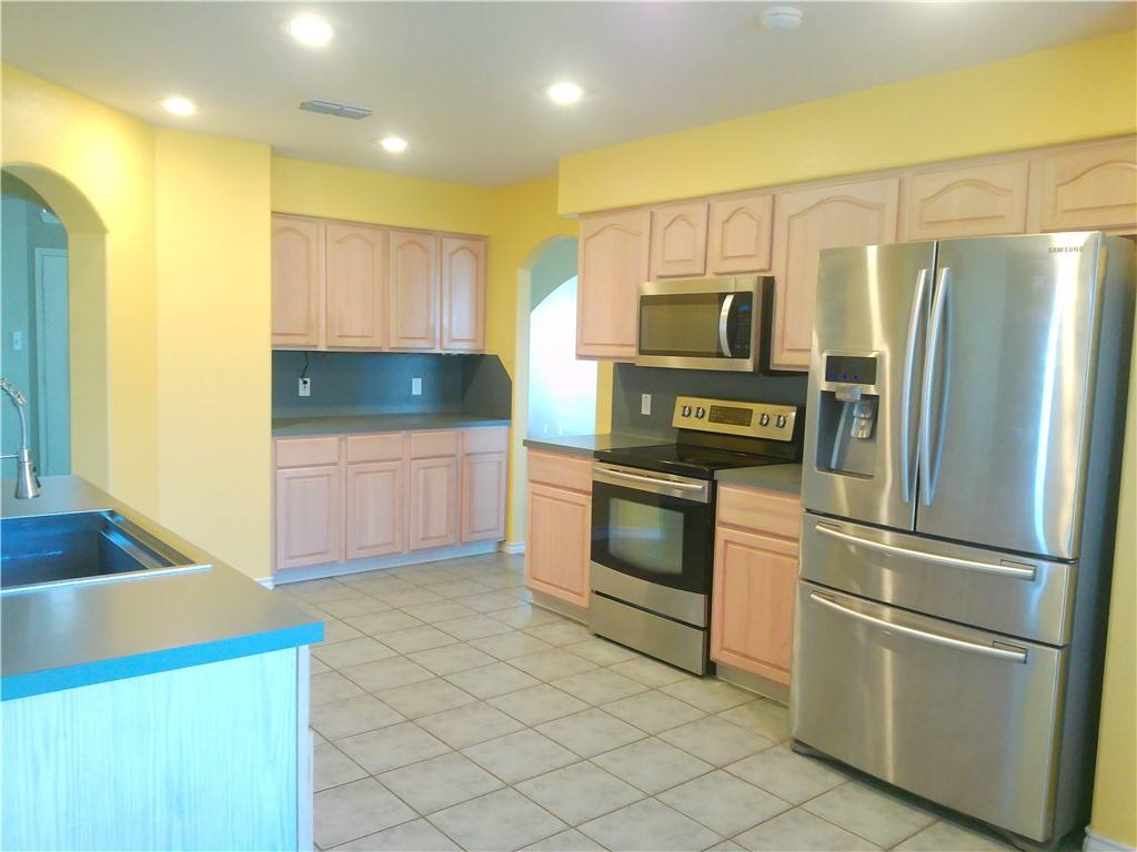Apartment for rent at 5405 Knights Circle, Corpus Christi, TX 78413