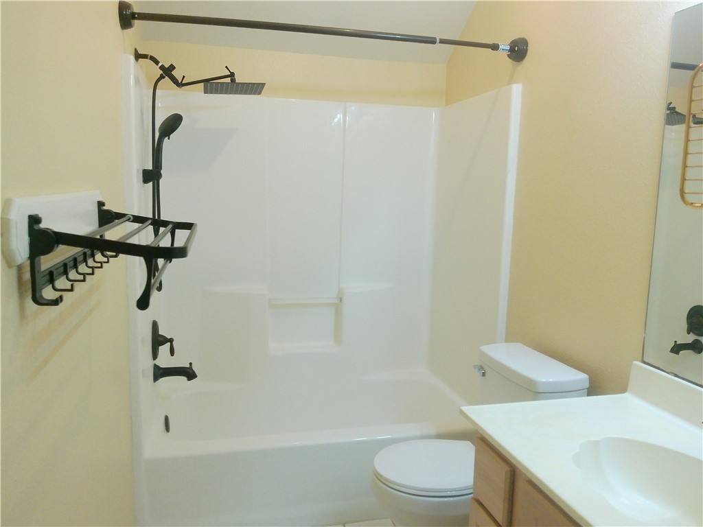 Apartment for rent at 5405 Knights Circle, Corpus Christi, TX 78413