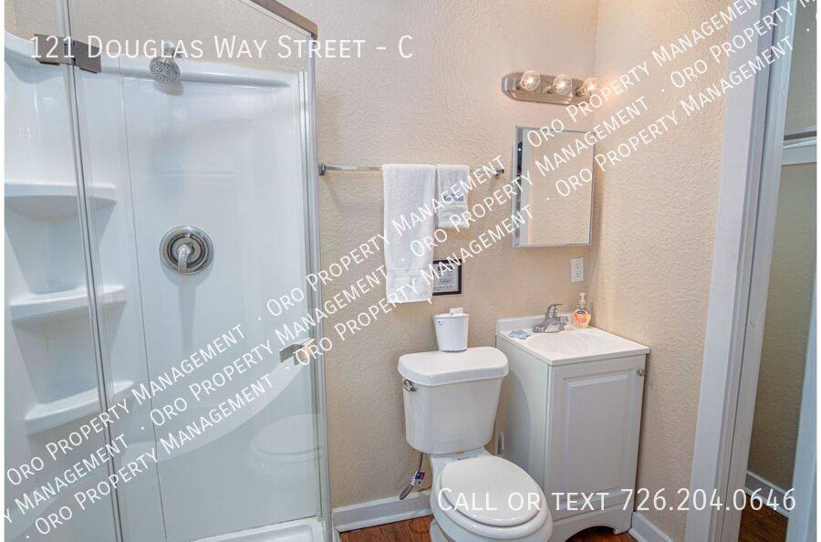 Apartment for rent at 121 Douglas Way St #C, San Antonio, TX 78210