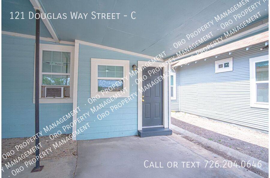 Apartment for rent at 121 Douglas Way St #C, San Antonio, TX 78210